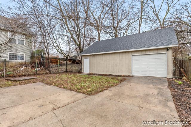 2655 Longfellow Avenue, Wyoming, MI 49509