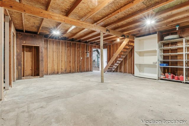 2655 Longfellow Avenue, Wyoming, MI 49509