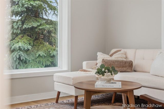 2655 Longfellow Avenue, Wyoming, MI 49509