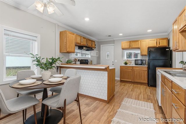 2655 Longfellow Avenue, Wyoming, MI 49509