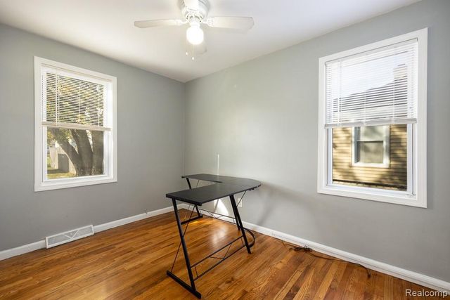 1981 Almont Street, Ferndale, MI 48220