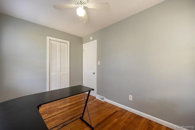 1981 Almont Street, Ferndale, MI 48220