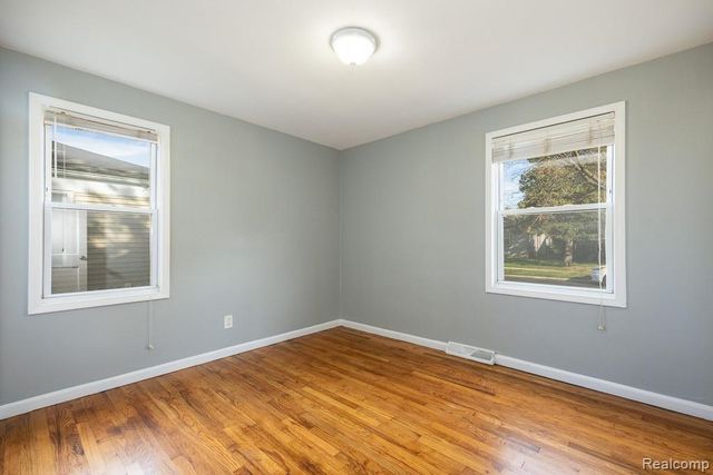 1981 Almont Street, Ferndale, MI 48220