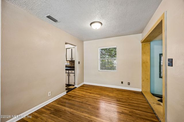 5511 BURDETTE Road, Jacksonville, FL 32211