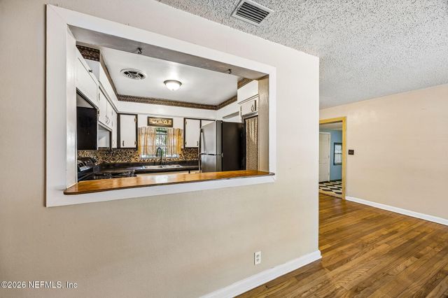 5511 BURDETTE Road, Jacksonville, FL 32211