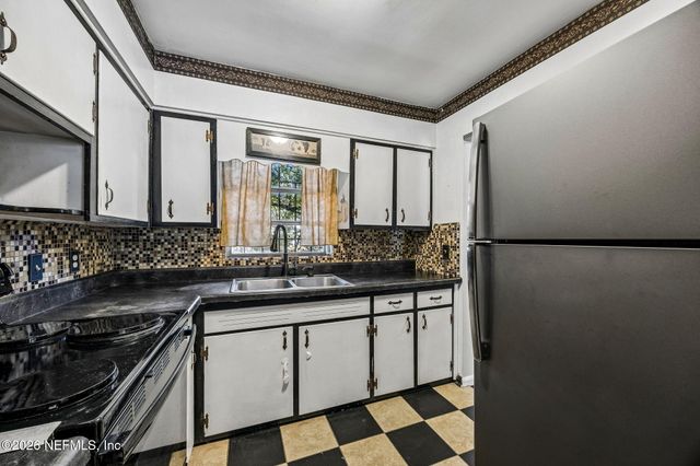 5511 BURDETTE Road, Jacksonville, FL 32211