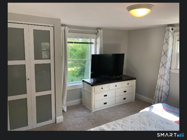 87 East Street, Windsor, CT 06095