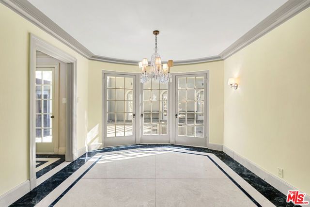 803 N Rexford Drive, Beverly Hills, CA 90210