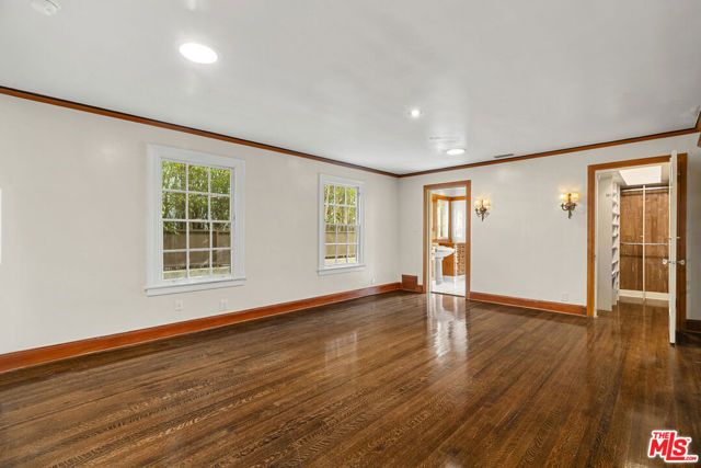 803 N Rexford Drive, Beverly Hills, CA 90210