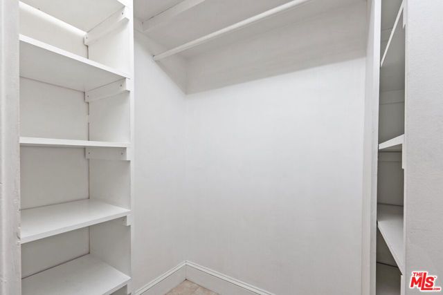 803 N Rexford Drive, Beverly Hills, CA 90210