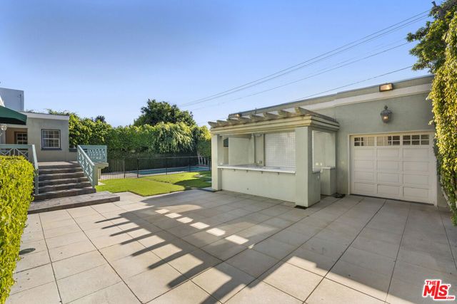 803 N Rexford Drive, Beverly Hills, CA 90210