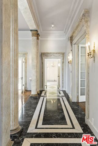 803 N Rexford Drive, Beverly Hills, CA 90210