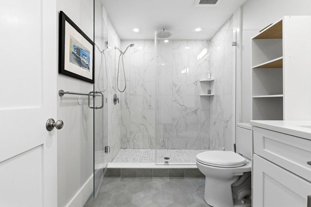 32 Cambridge Terrace 1, Cambridge, MA 02140