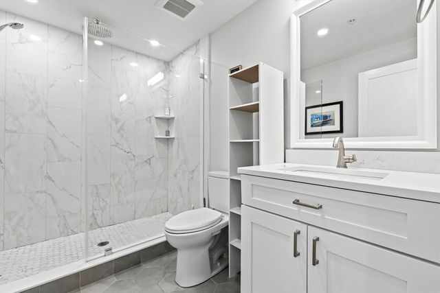 32 Cambridge Terrace 1, Cambridge, MA 02140