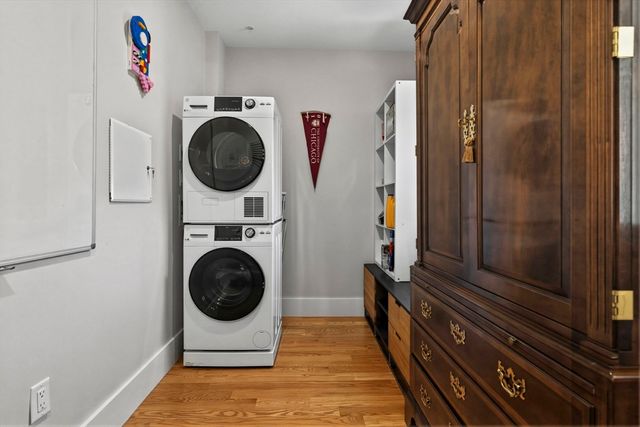 32 Cambridge Terrace 1, Cambridge, MA 02140