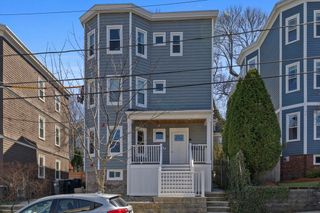 32 Cambridge Terrace 1, Cambridge, MA 02140