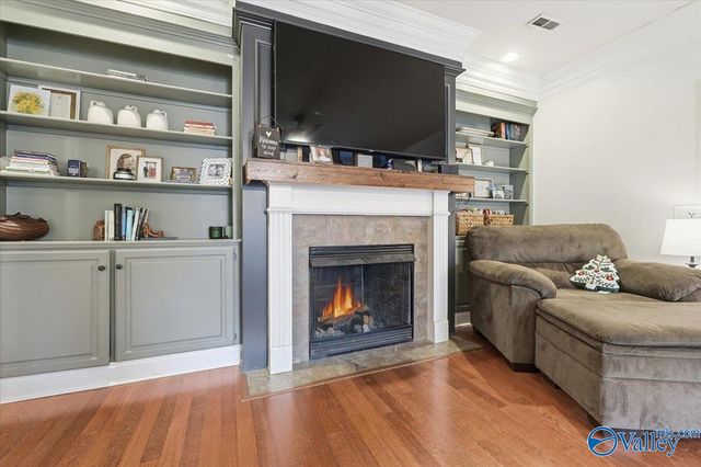 110 Hickory Glen Circle, Huntsville, AL 35811