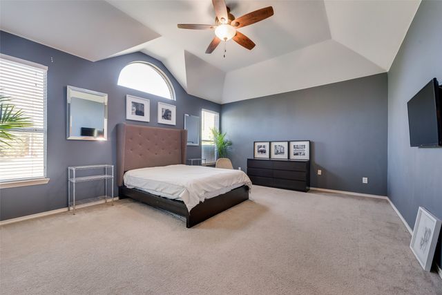 2348 Clark Trail, Grand Prairie, TX 75052