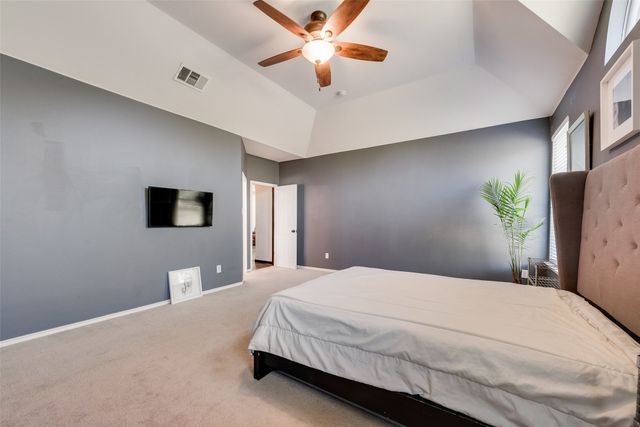 2348 Clark Trail, Grand Prairie, TX 75052