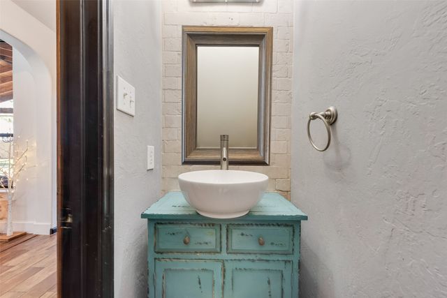 2348 Clark Trail, Grand Prairie, TX 75052