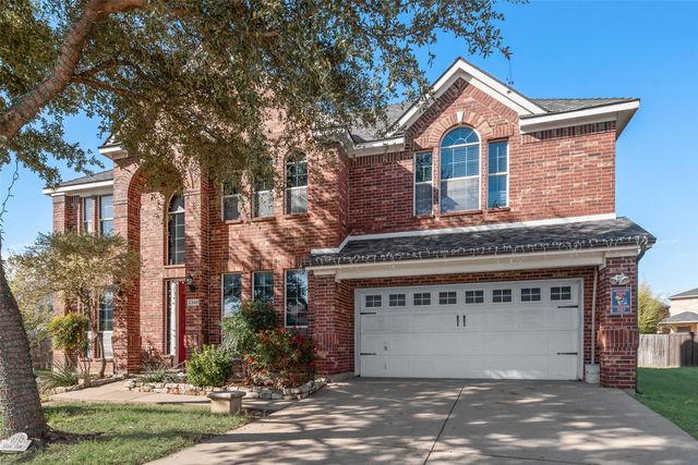 2348 Clark Trail, Grand Prairie, TX 75052