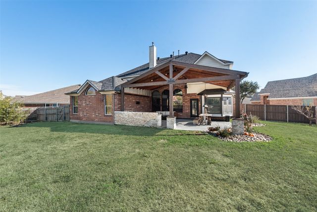 2348 Clark Trail, Grand Prairie, TX 75052