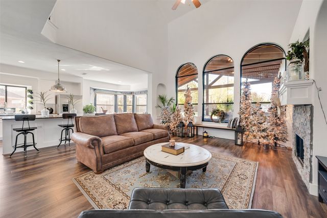 2348 Clark Trail, Grand Prairie, TX 75052