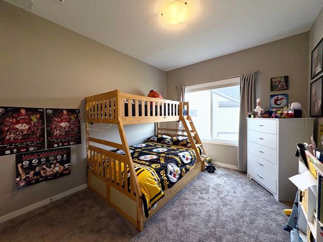 9401 Bellflower Lane, Norwalk, IA 50211