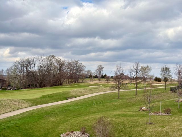 9401 Bellflower Lane, Norwalk, IA 50211