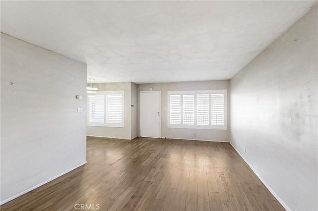 545 Chestnut Avenue 406, Long Beach, CA 90802