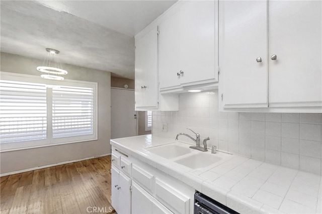 545 Chestnut Avenue 406, Long Beach, CA 90802