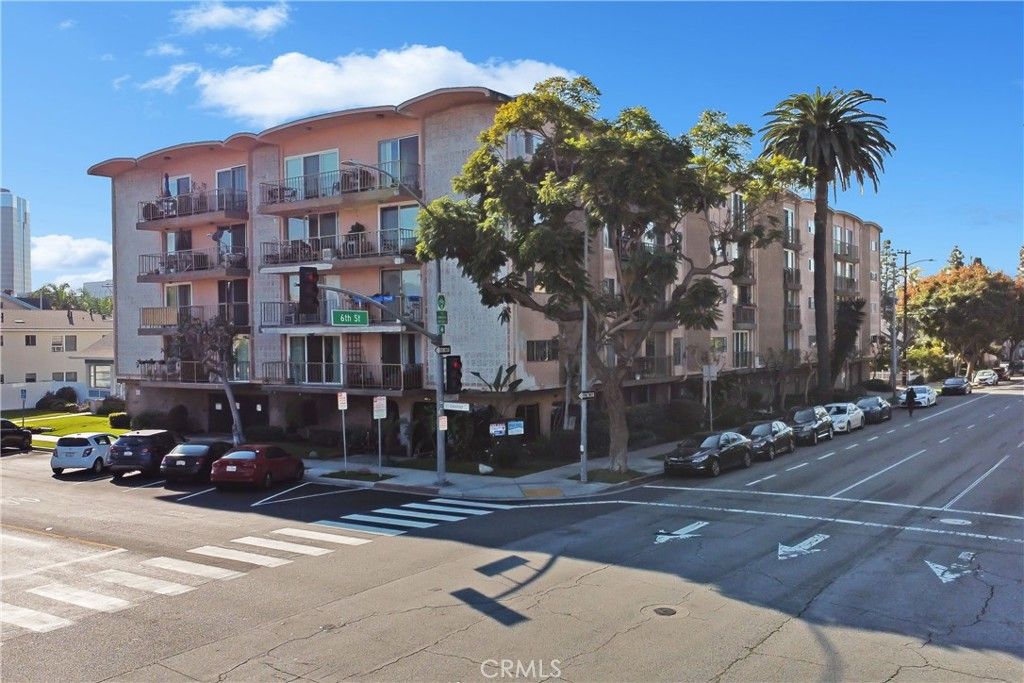 545 Chestnut Avenue 406, Long Beach, CA 90802 — photo 2