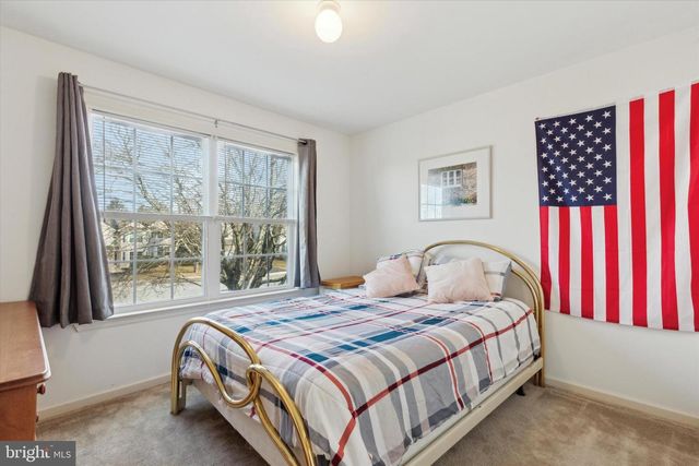 220 PRIMROSE LN, Ambler, PA 19002