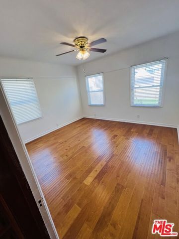 1271 W 81st Street, Los Angeles, CA 90044
