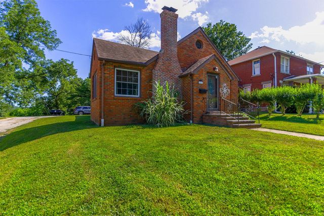 608 SANTA FE TRAIL, Boonville, MO 65233