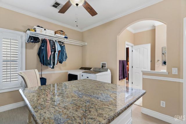 6408 Angel Falls Court, Bakersfield, CA 93313