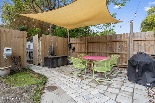 407 Citizen Street, Bay Saint Louis, MS 39520