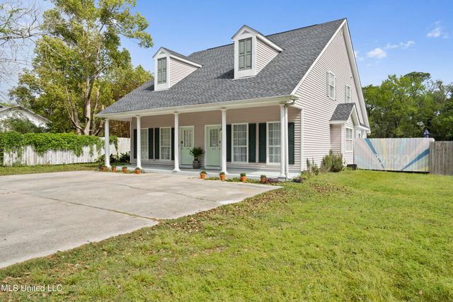 407 Citizen Street, Bay Saint Louis, MS 39520
