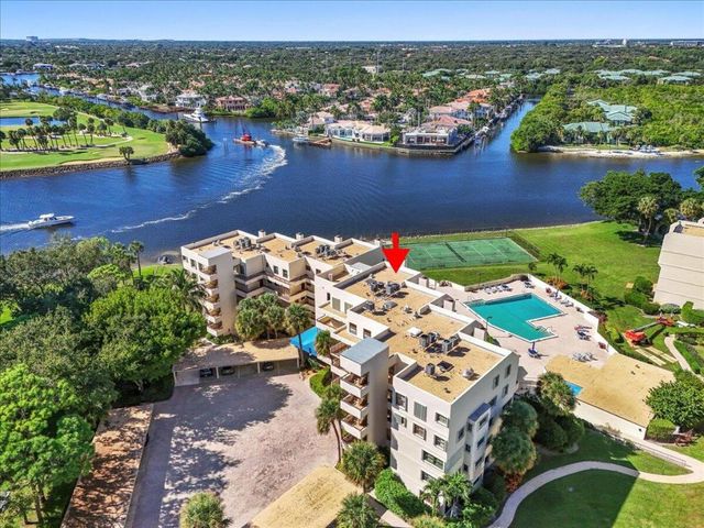 364 Golfview Road 405, North Palm Beach, FL 33408
