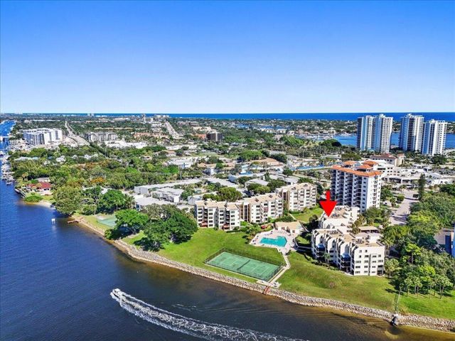 364 Golfview Road 405, North Palm Beach, FL 33408