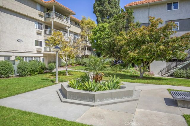 2400 Via Mariposa 1A, Laguna Woods, CA 92637