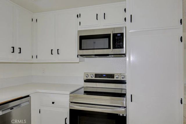 2400 Via Mariposa 1A, Laguna Woods, CA 92637