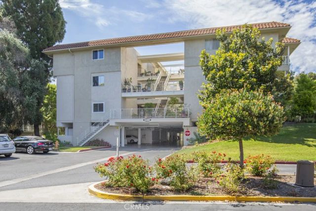 2400 Via Mariposa 1A, Laguna Woods, CA 92637