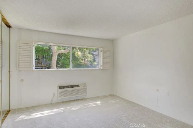 2400 Via Mariposa 1A, Laguna Woods, CA 92637
