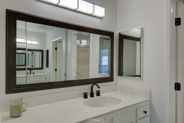 2400 Via Mariposa 1A, Laguna Woods, CA 92637