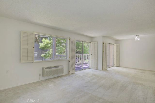 2400 Via Mariposa 1A, Laguna Woods, CA 92637