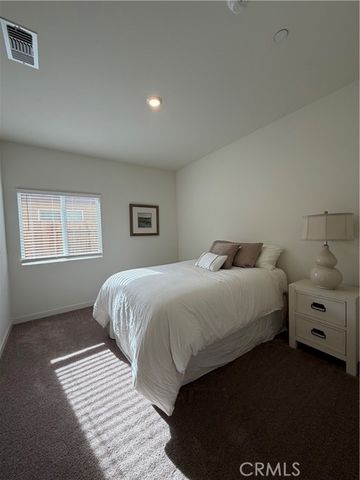 3151 Yuba River Dr., Merced, CA 95341