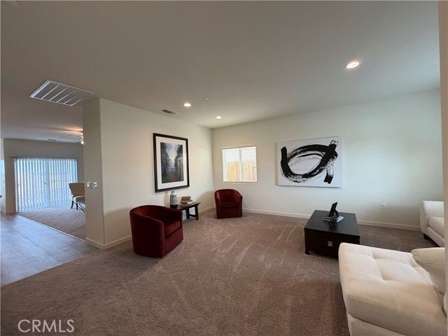 3151 Yuba River Dr., Merced, CA 95341