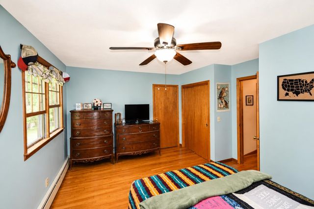 86 Mammoth Road, Londonderry, NH 03053