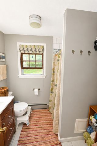 86 Mammoth Road, Londonderry, NH 03053